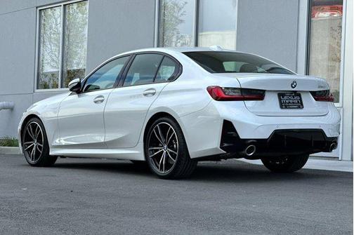 2024 BMW 330 i