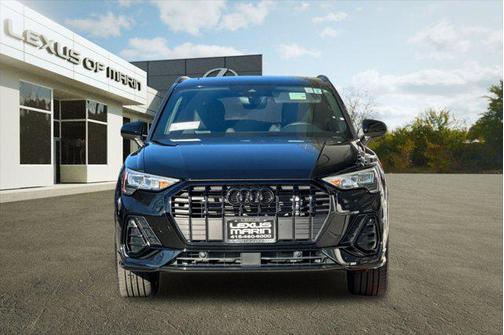 2022 Audi Q3 45 S line Premium