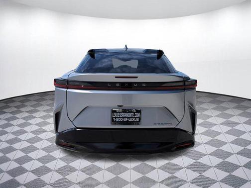2024 Lexus RZ 300e Luxury