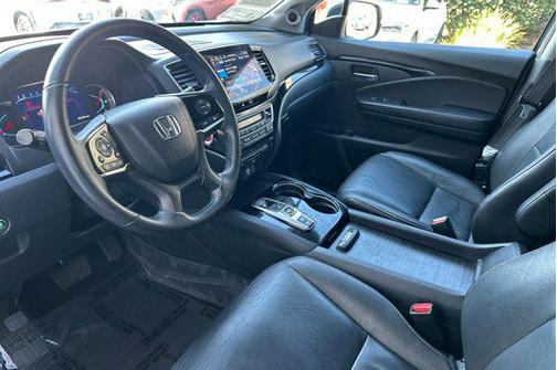 2020 Honda Pilot Touring 8-Passenger