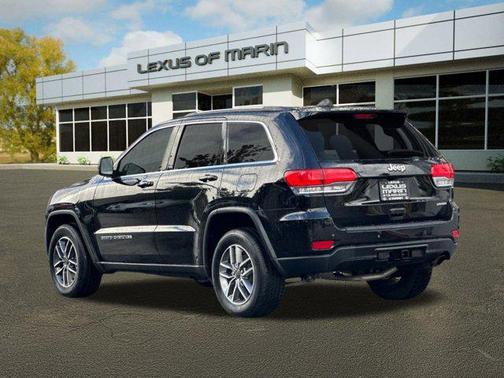 2019 Jeep Grand Cherokee Laredo