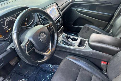 2019 Jeep Grand Cherokee Laredo