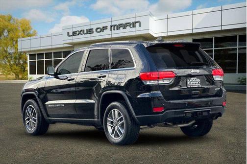 2019 Jeep Grand Cherokee Laredo