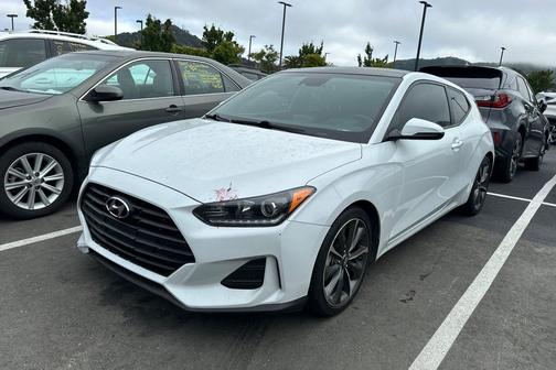 Chalk White 2019 Hyundai Veloster 2