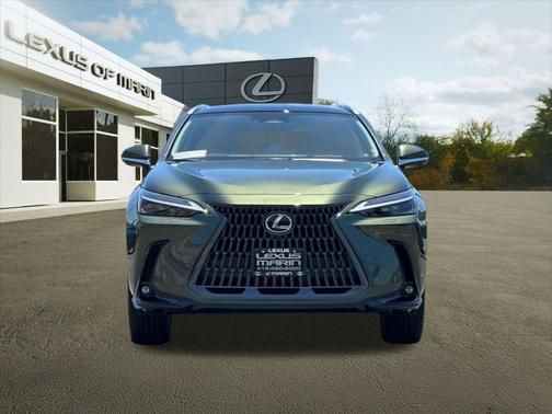 Nori Green Pearl 2026 Lexus NX 450h+ Luxury
