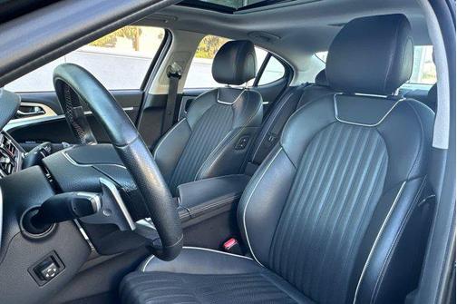 2019 Genesis G70 2.0T Advanced