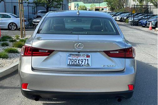 2016 Lexus IS 200t Base