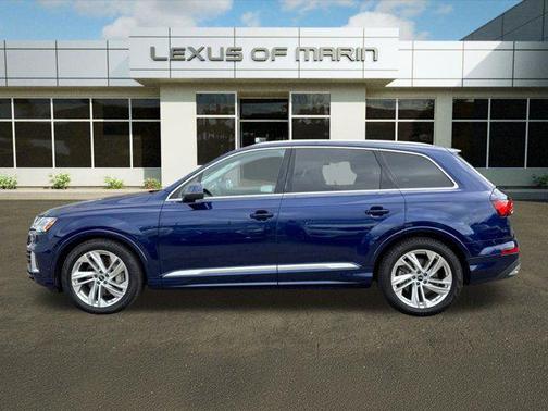2022 Audi Q7 55 Prestige