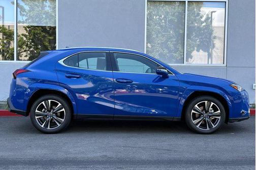 2025 Lexus UX 300h Base