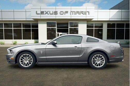 2014 Ford Mustang V6