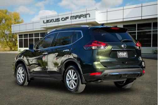 2018 Nissan Rogue SV