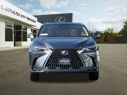 2026 Lexus NX 450h+ Luxury