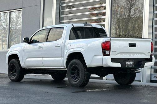 2018 Toyota Tacoma SR
