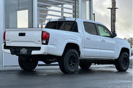 2018 Toyota Tacoma SR