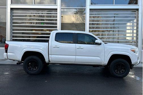 2018 Toyota Tacoma SR