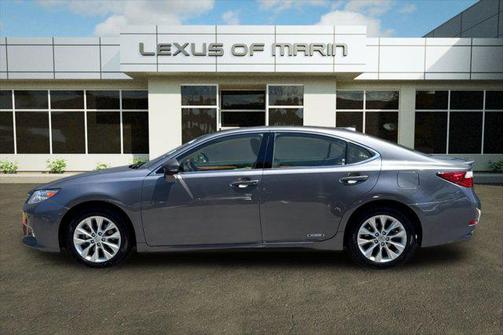 Nebula Gray Pearl 2013 Lexus ES 300h Base