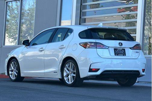 2014 Lexus CT 200h Hybrid
