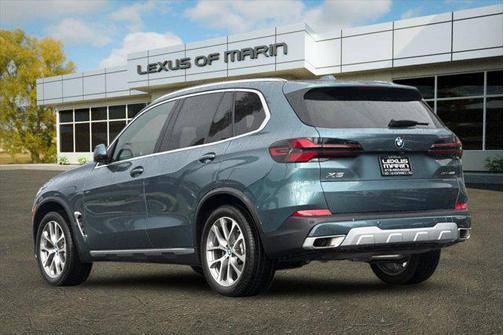 2025 BMW X5 xDrive40i