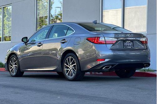 2016 Lexus ES 350 Base