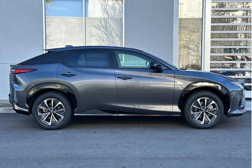 2023 Lexus RZ 450e Luxury