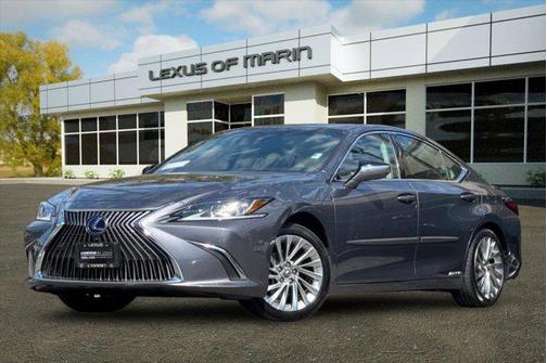 2019 Lexus ES 300h Base