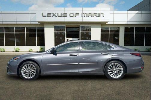 2019 Lexus ES 300h Base