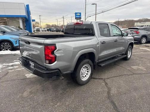 2024 Chevrolet Colorado WT