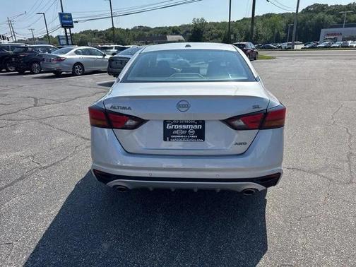 2024 Nissan Altima 2.5 SL
