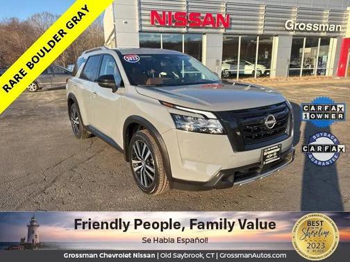 2023 Nissan Pathfinder Platinum