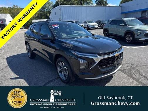 2025 Chevrolet Trax LT