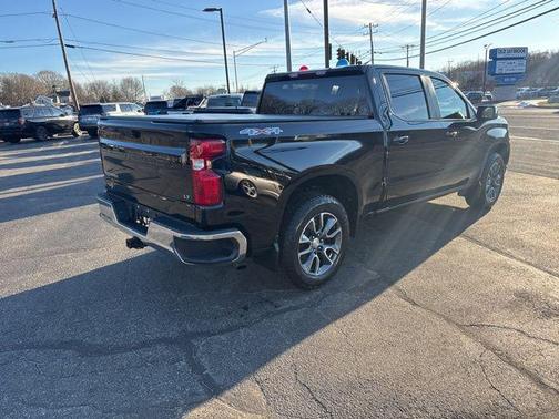 2023 Chevrolet Silverado 1500 LT