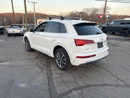 2023 Audi Q5 45 S line Premium Plus