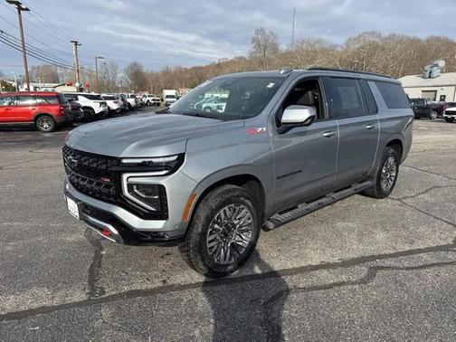 2025 Chevrolet Suburban 4WD Z71