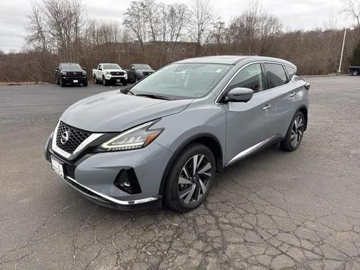 2022 Nissan Murano SL