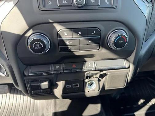 2025 Chevrolet Silverado 3500 WT