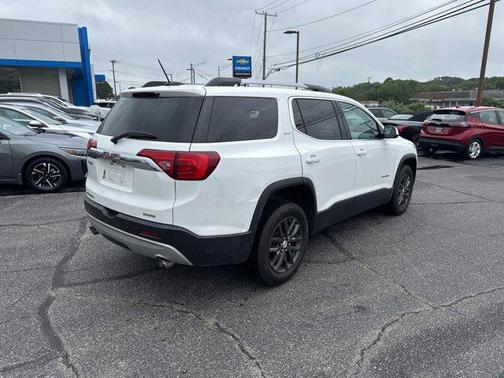 2019 GMC Acadia SLT