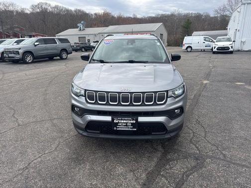 Billet Silver Metallic Clearcoat 2022 Jeep Compass Latitude
