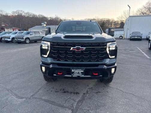 2026 Chevrolet Silverado 2500 Crew Cab, Standard Bed, XR2, 4WD