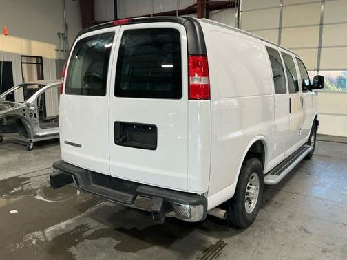 2024 Chevrolet Express 2500 RWD 2500 Regular Wheelbase WT