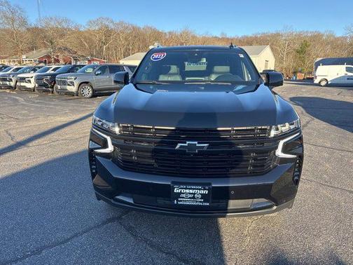 2023 Chevrolet Suburban RST