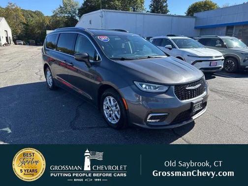2021 Chrysler Pacifica Touring L