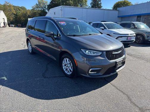 2021 Chrysler Pacifica Touring L