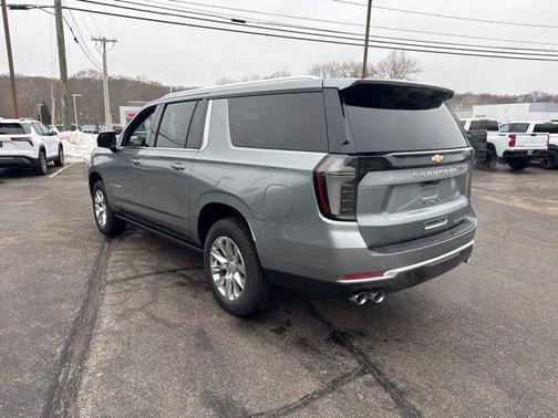 2026 Chevrolet Suburban Premier