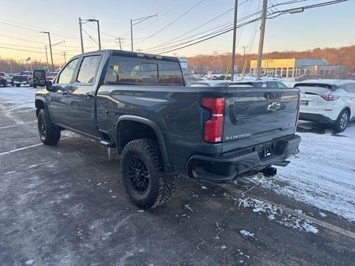 2026 Chevrolet Silverado 2500 Crew Cab, Standard Bed, XR2, 4WD