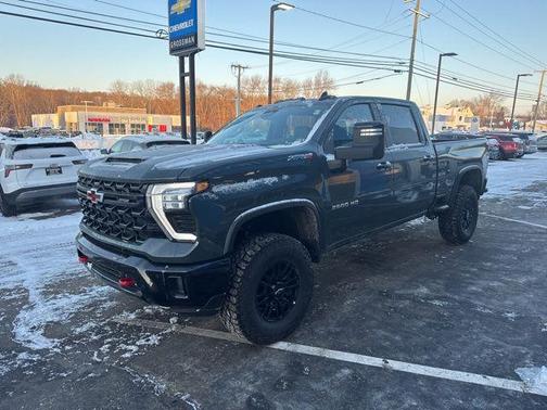 2026 Chevrolet Silverado 2500 Crew Cab, Standard Bed, XR2, 4WD