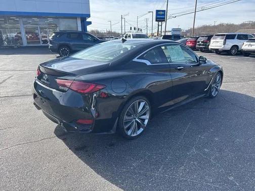 2018 INFINITI Q60 3.0t Red Sport 400