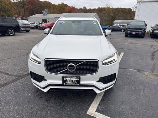 2019 Volvo XC90 T6 R-Design