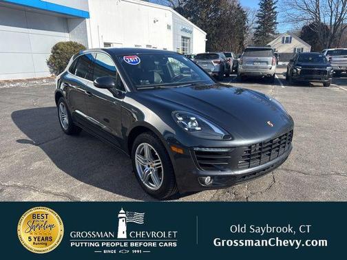 2017 Porsche Macan S