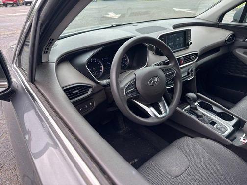 2020 Hyundai SANTA FE SE 2.4