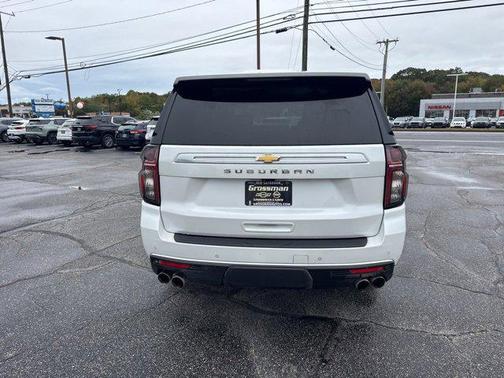 2023 Chevrolet Suburban High Country